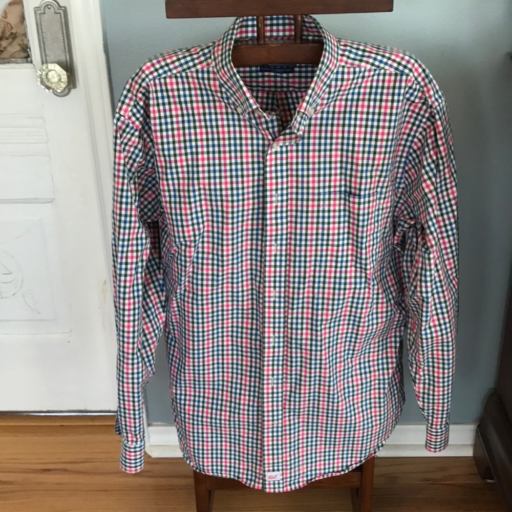 Vineyard Vines Button Down XL